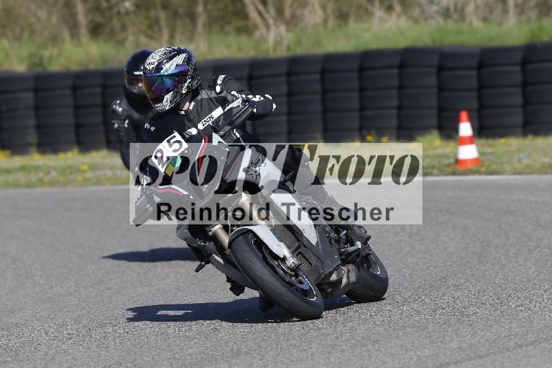 Archiv-2025/03 04.04.2025 TZ Motorsport ADR/Gruppe gruen/25